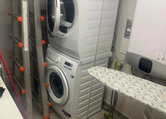 Margutta Spagna Relais רומא